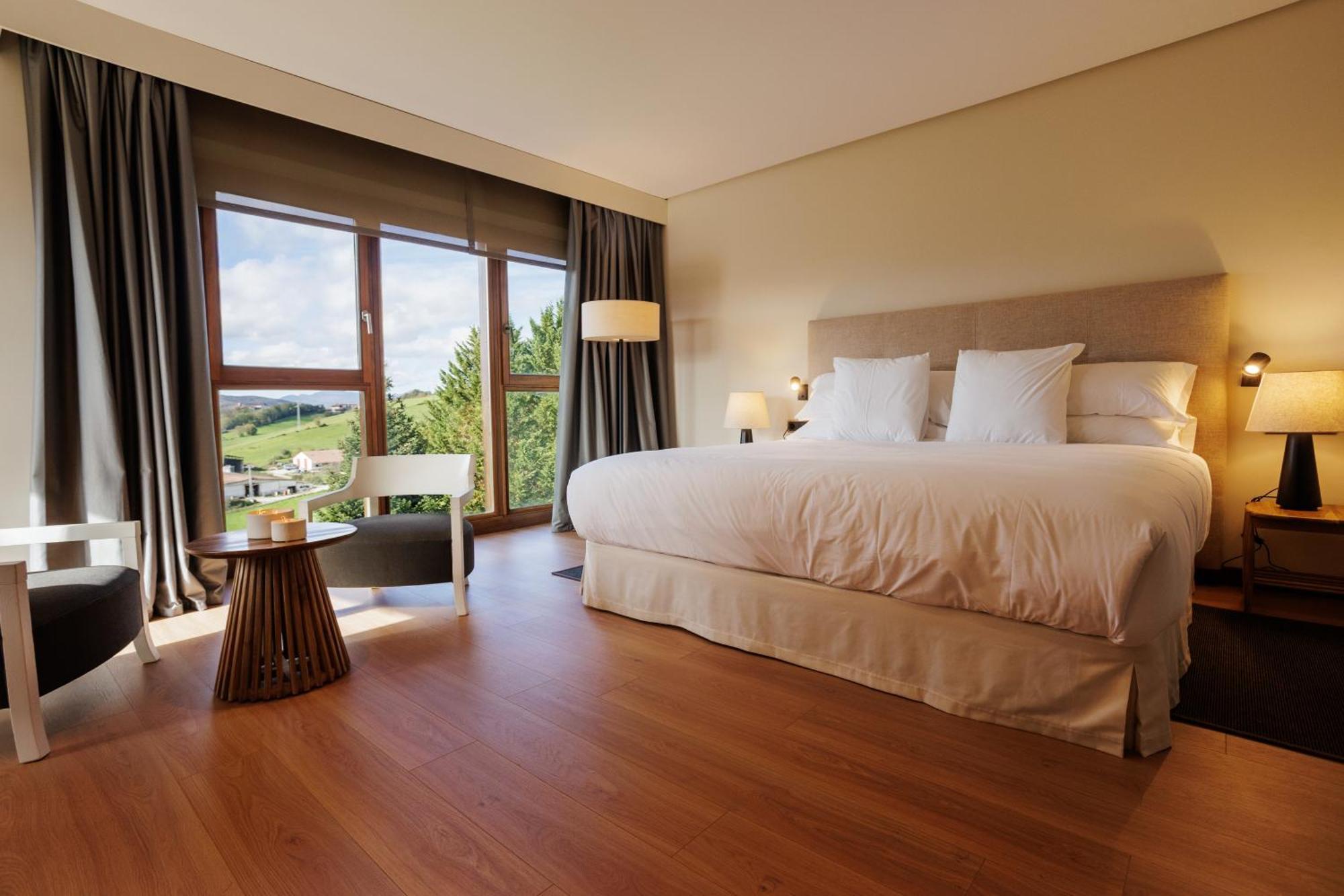Hotel & Spa El Mirador De Ulzama أوريثولا غالئين المظهر الخارجي الصورة
